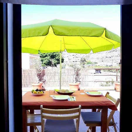 Olivos Apartment *